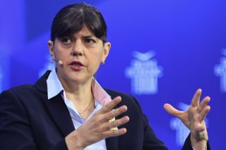Στις «αρμοδιότητες» της κυρίας Κοβέσι και το Ταμείο Ανάκαμψης
